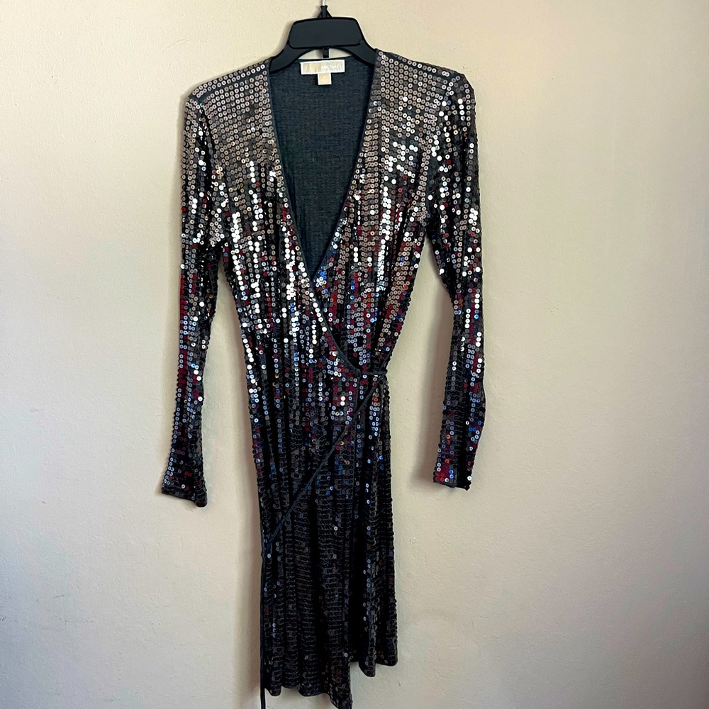 Michael Kors Sequin dress 👽🔘
